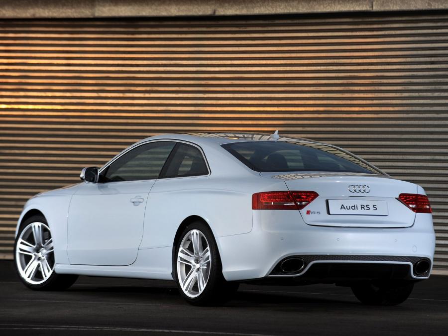  Audi RS5 Coupe 2010 года  (ZA) (фото 11 из 12)
